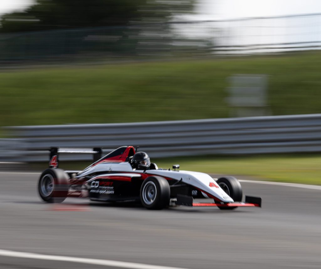 stage_f4_pau_arnos_CD_Sport